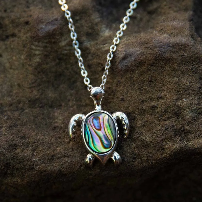 Abalone Kailua Honu Pendant