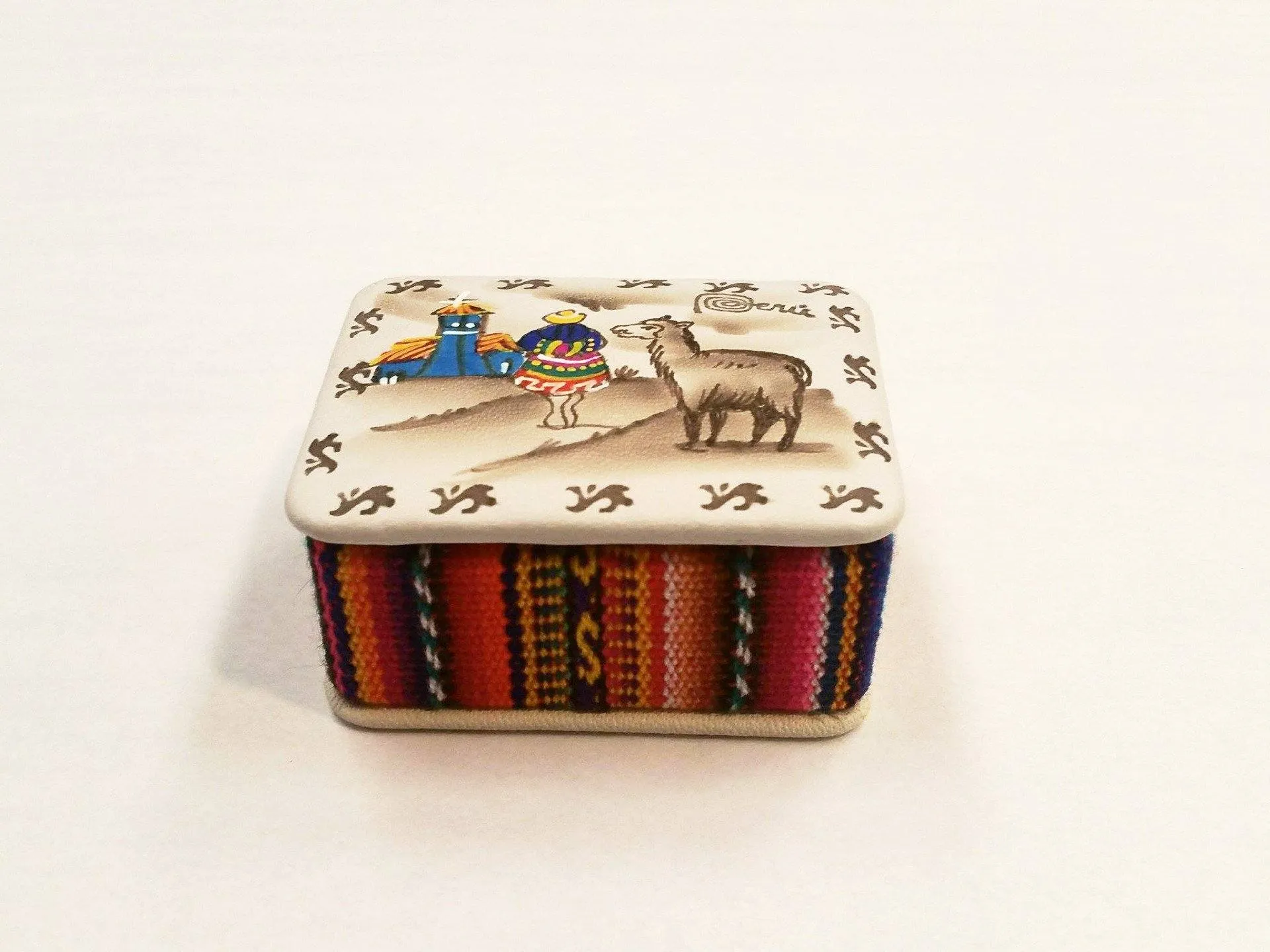 Alpaca Scene Trinket Box