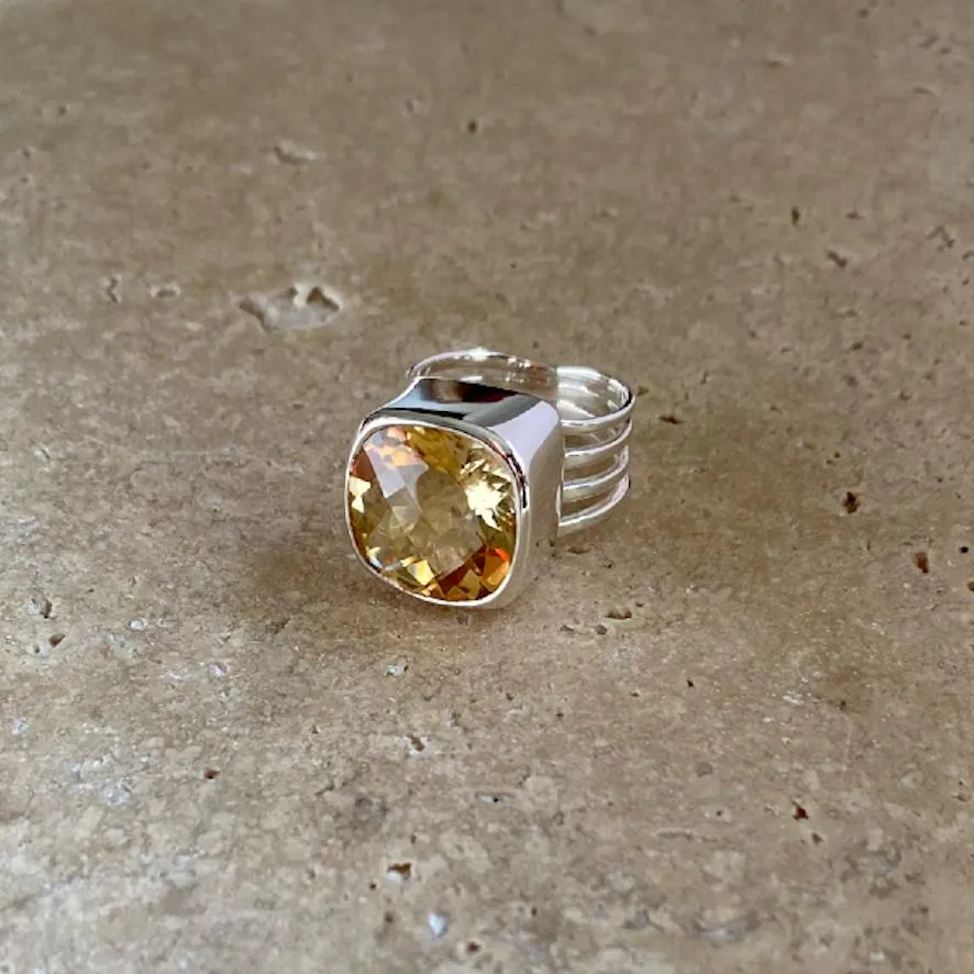 Citrine Ring - Lila