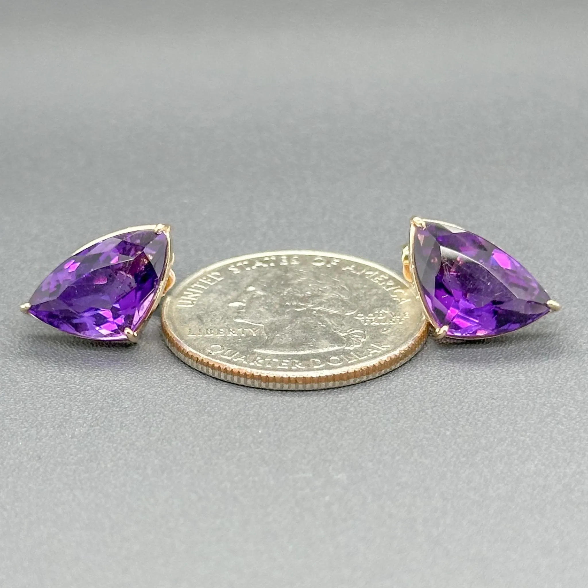 Estate 14K Y Gold 7.36ctw Amethyst Stud Earrings