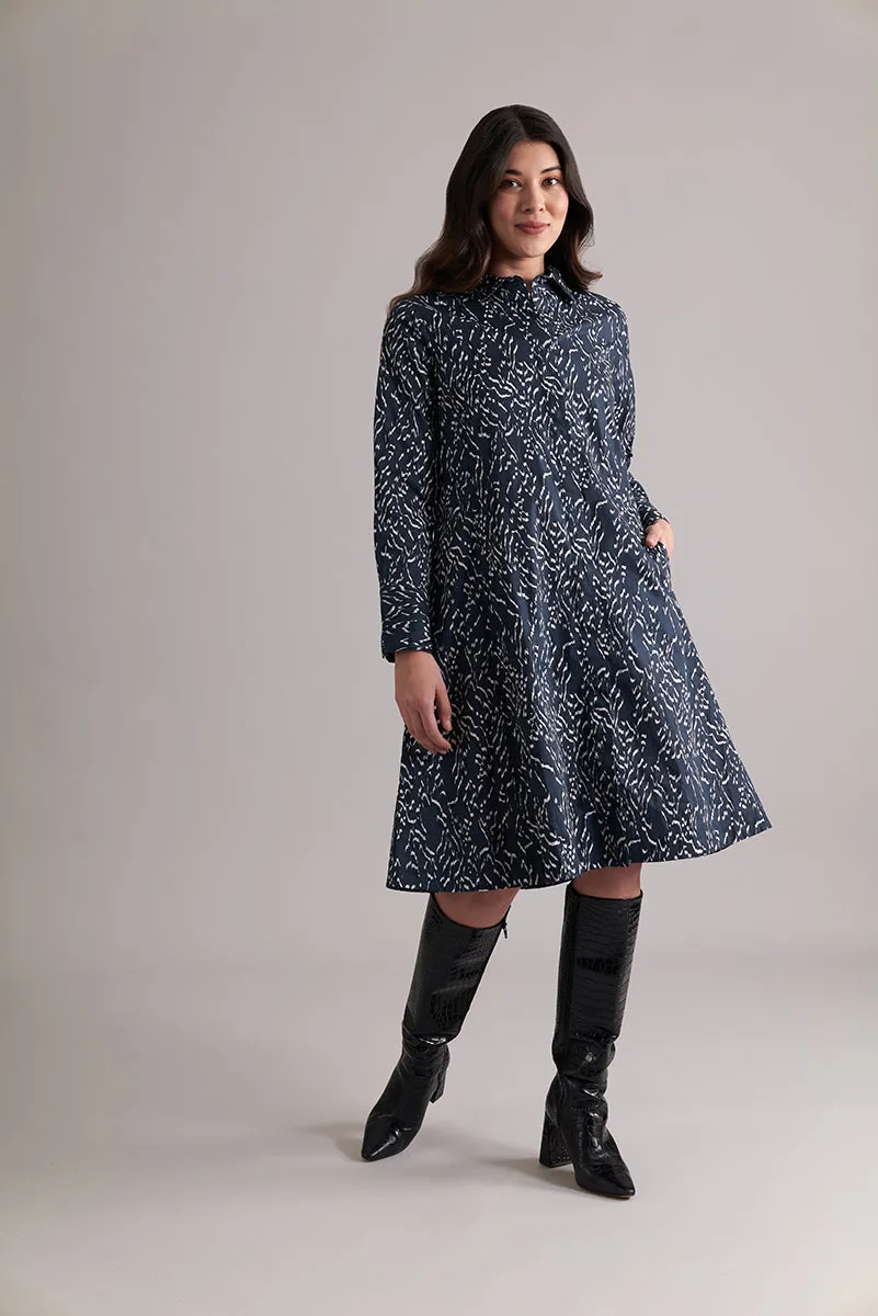 Foil - Getting Shirty Trapeze Print Dress - Za Za