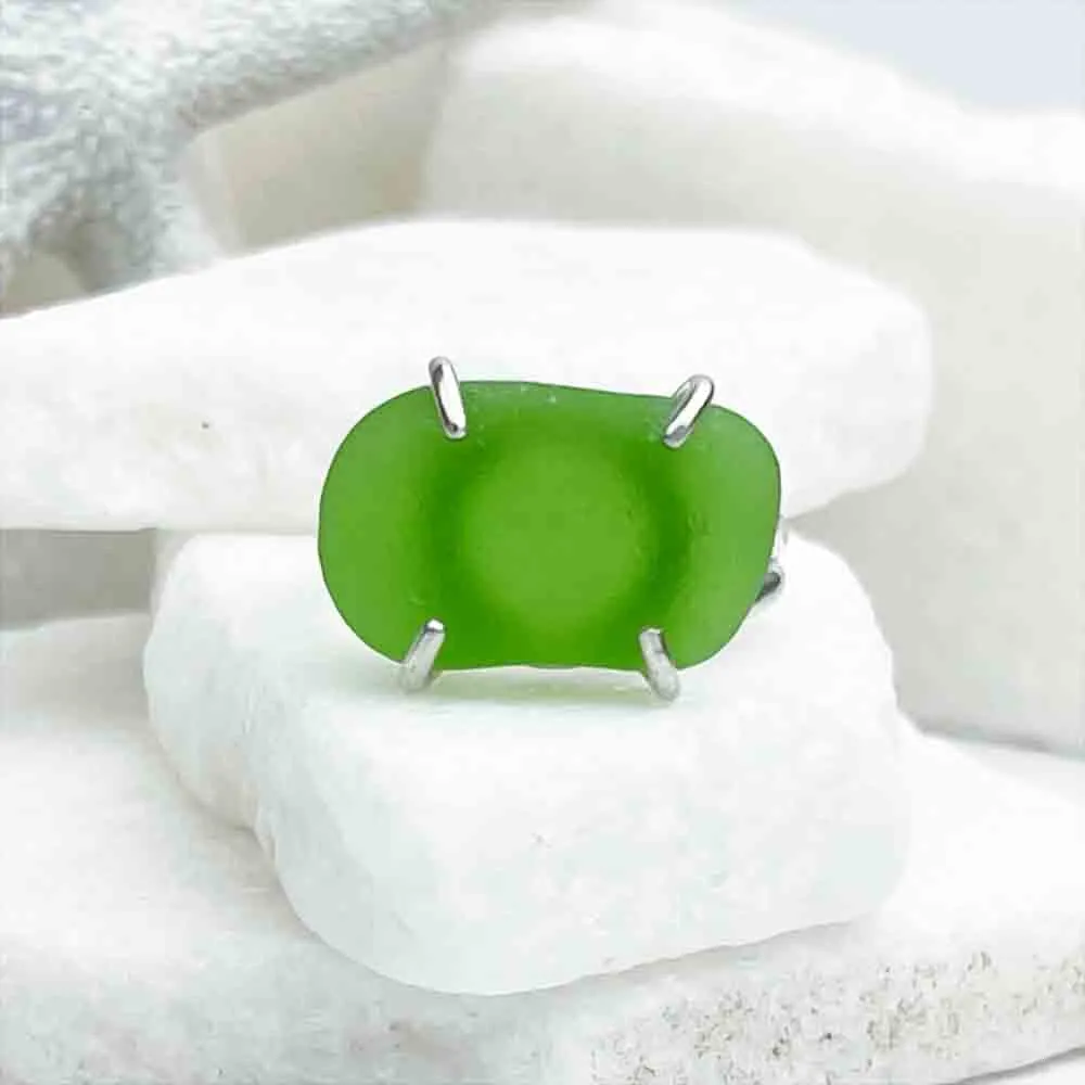 Horizontally Set Green Sea Glass Ring in Sterling Silver with Size 8 | #1850