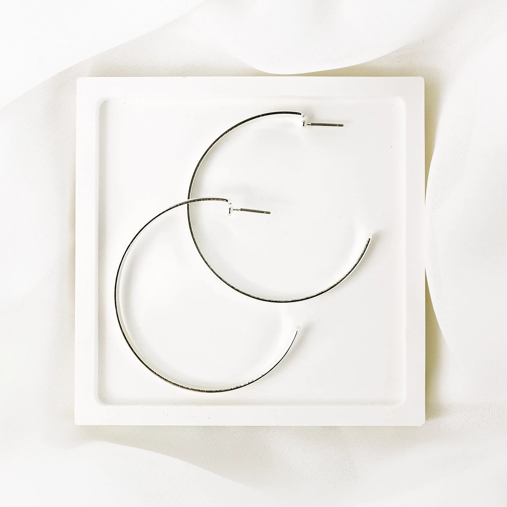 Icon Sleek Hoops - Large - Imperfect