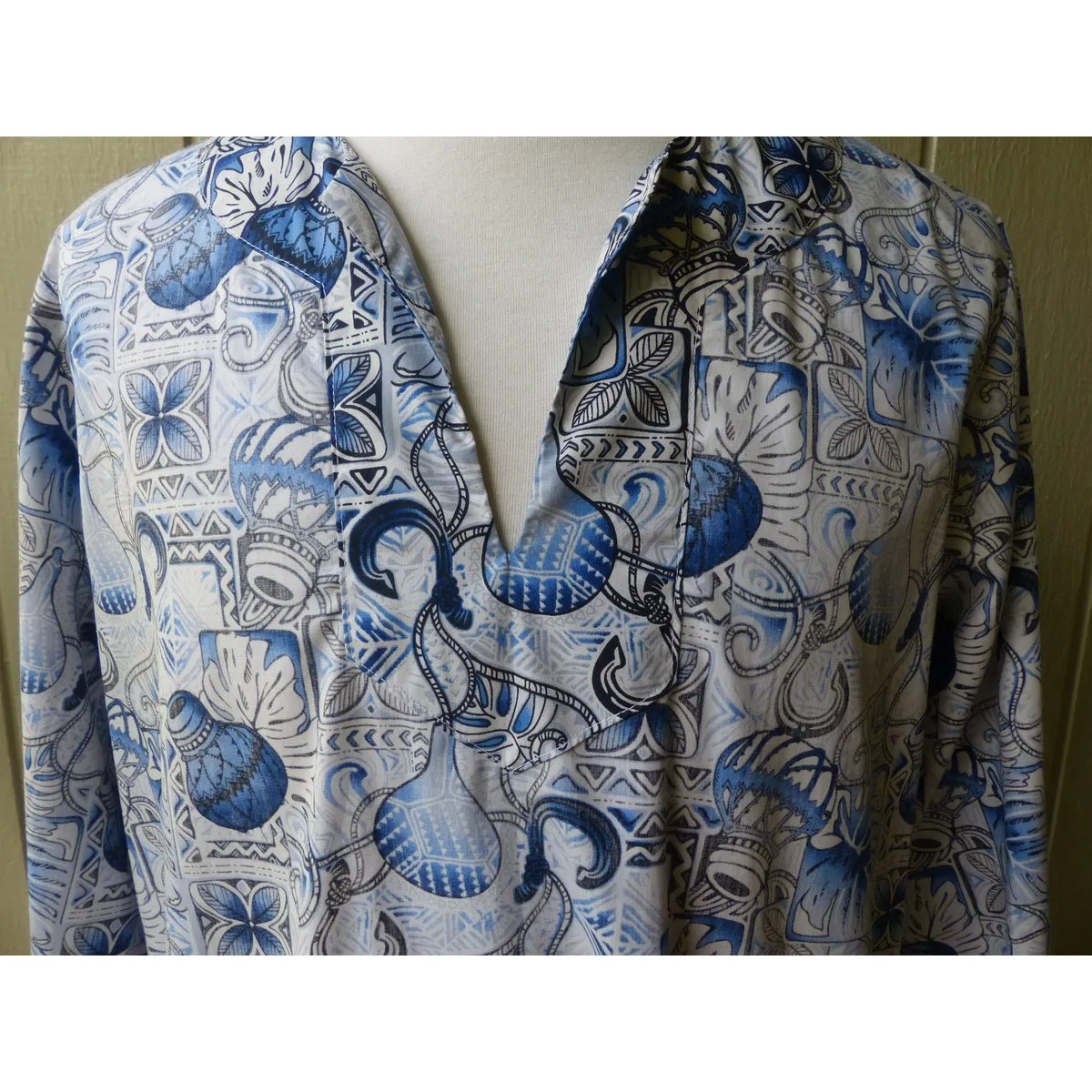 Men's Muumuu Reversible 2 Way Blue Kaftan | Ipu and Fish Print | Long Shirt