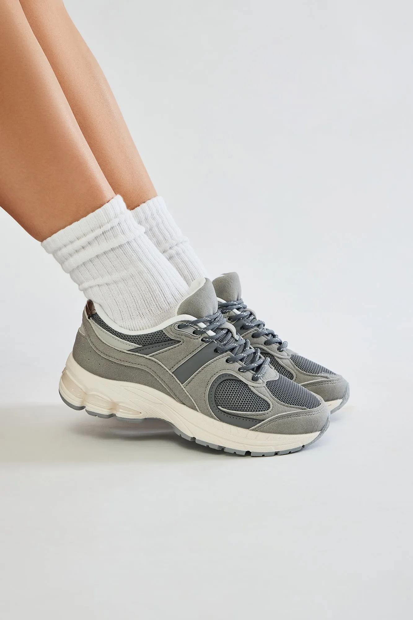 On The Way Sneakers - Grey/combo