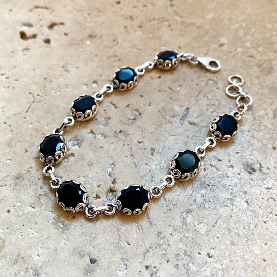 Onyx Oval Gemstone Bracelet - Ivy