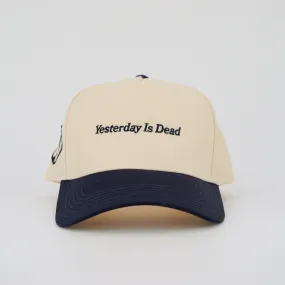 SCRIPT LOGO HAT CREAM/NAVY