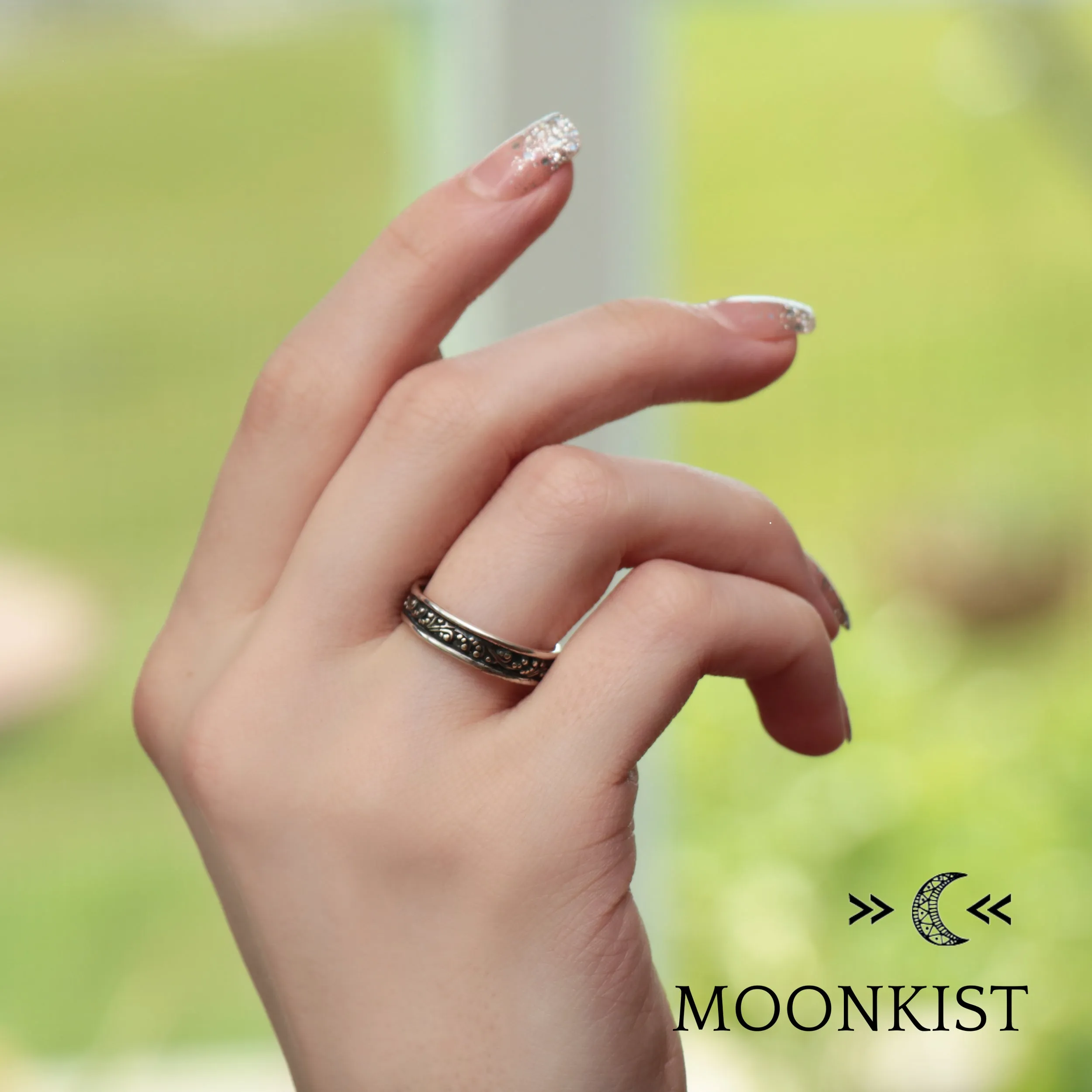 Wide Vintage Style Vine Wedding Band | Moonkist Designs